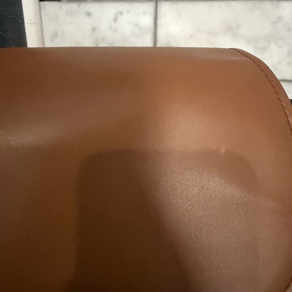 Michael Kors Tan and Cream Signature Backpack- ALMOST New.. Tag still attached! - Picture 6 of 13